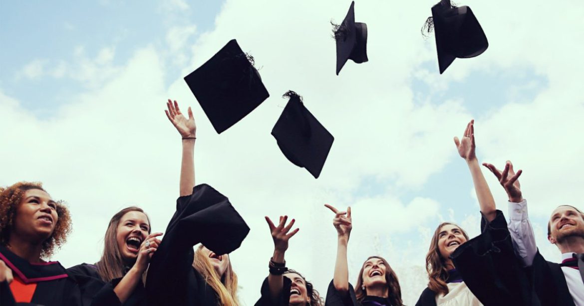 3-hoc-bong-du-hoc-anh-nganh-duoc-pham-hap-dan-nhat-1200×630