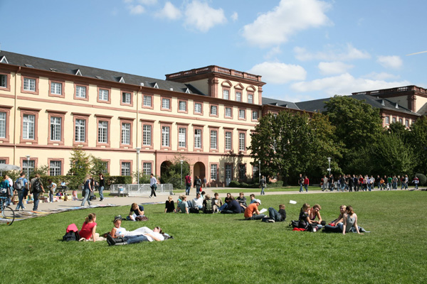 Các trường đại học nổi tiếng ở Đức 