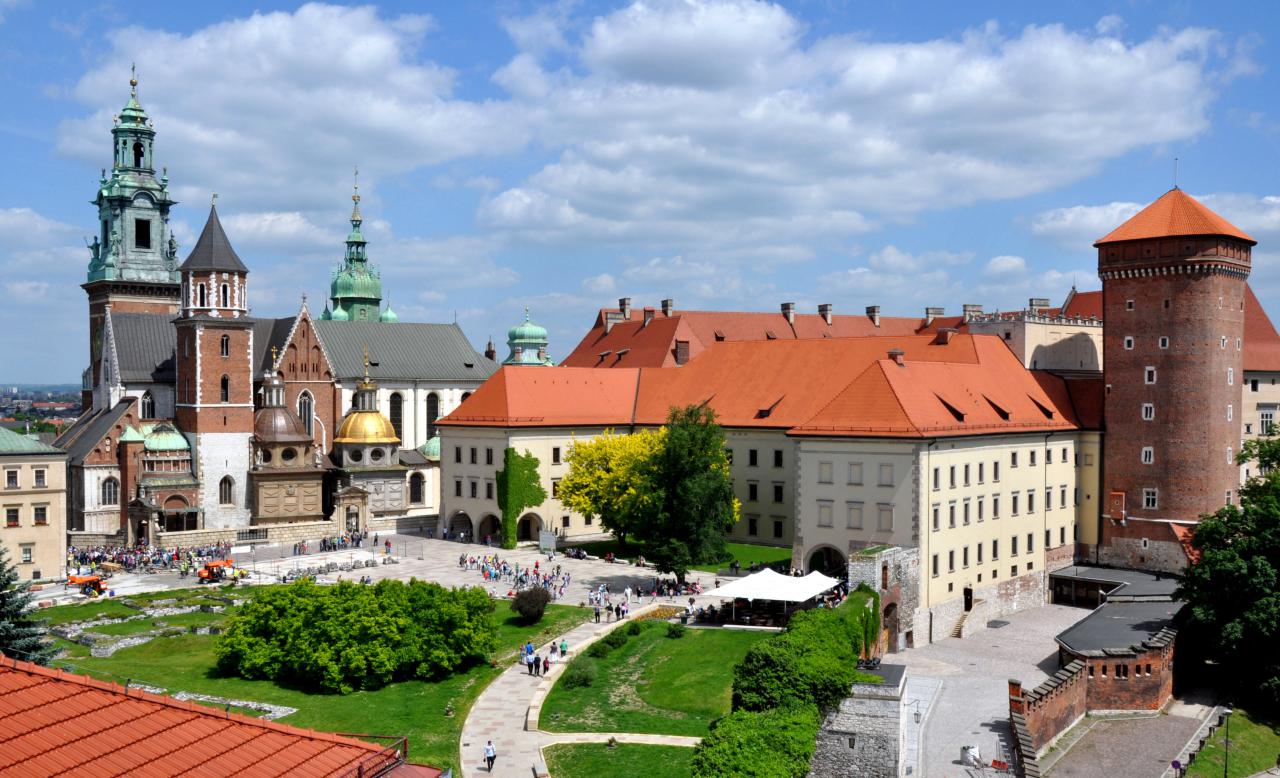 Định cư châu Âu tại Ba Lan và những chính sách mới - Tư vấn định cư Mỹ