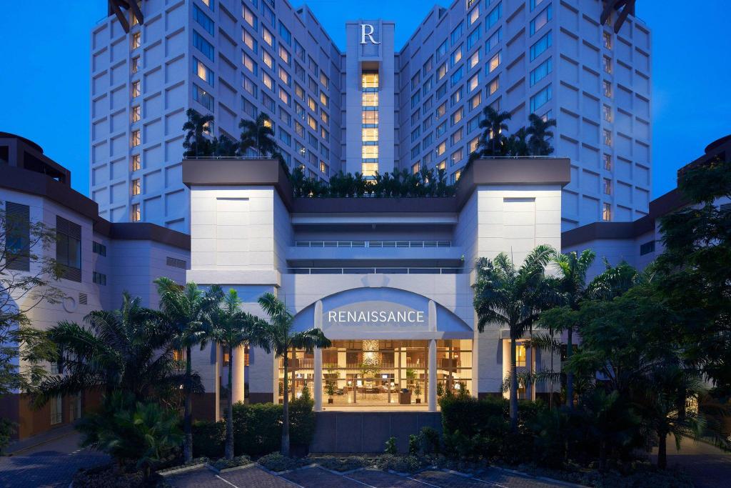 Renaissance Johor Bahru Hotel in Malaysia - Room Deals, Photos ...