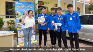 Học sinh checkin cuộc thi đại sứ du học Halo